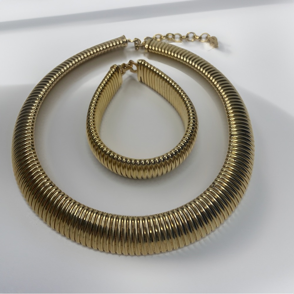 Christian Dior Vintage 1980s Ribbed Omega Snake Choker Gold Necklace & Bracelet